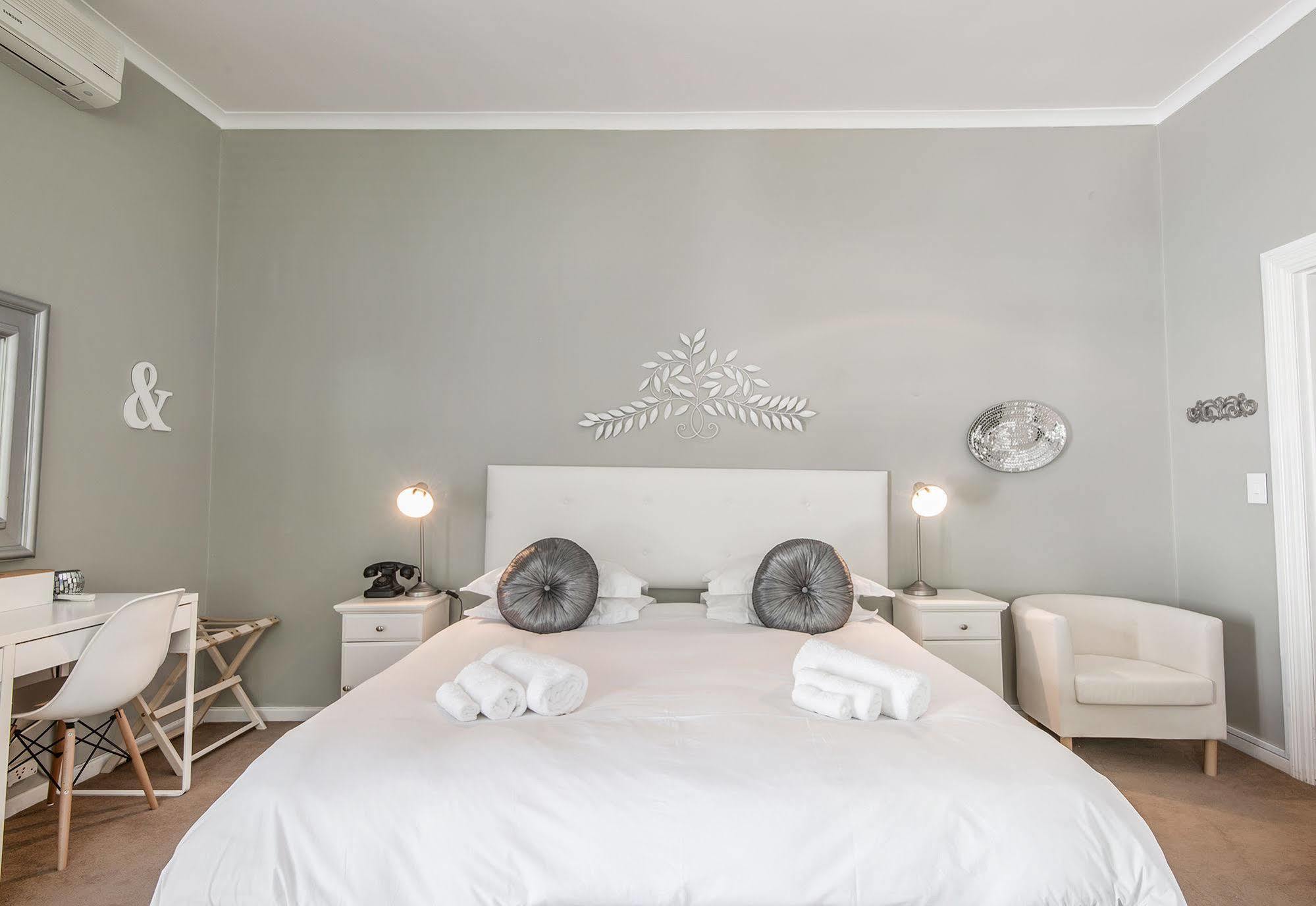 Summerwood Guest House Stellenbosch Exteriör bild